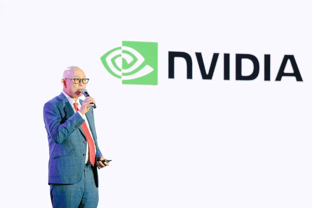 Nvidia Pallets Robot Amr Pallet Mover Của Phenikaa-X Đạt Top 15 Giải Pháp Đổi Mới Sáng ...
