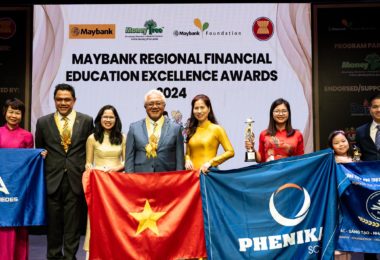 CÔ NGUYỄN THỊ BÍCH HÒA – GIÁO VIÊN PHENIKAA SCHOOL VINH DỰ NHẬN GIẢI THƯỞNG BEST EDUCATOR AWARD 2024