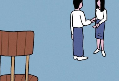 Cuộc sống của bạn đang bế tắc, hãy thử nói chuyện với… chiếc ghế trống