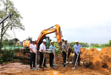 THÁI NGUYÊN: TẬP ĐOÀN PHENIKAA KHỞI CÔNG XÂY TẶNG TÒA NHÀ LỚP HỌC 2 TẦNG TẠI TRƯỜNG THPT GANG THÉP