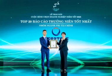 VICOSTONE TIẾP TỤC ĐƯỢC VINH DANH TOP BÁO CÁO THƯỜNG NIÊN TỐT NHẤT TẠI HỘI NGHỊ DOANH NGHIỆP NIÊM YẾT 2025