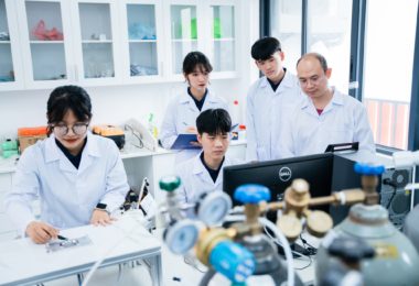 TỪ CUỘC THI KHOA HỌC HỌC SINH: LÀM THẾ NÀO ĐỂ KHÔNG BỎ LỠ NHỮNG NHÀ KHOA HỌC CỦA TƯƠNG LAI?