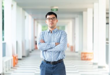 [Humans of Phenikaa] PGS.TS Nguyễn Ngọc Anh: Bền bỉ với những câu hỏi từ thế giới hạt nhân