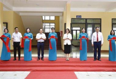 Tập đoàn Phenikaa trao tặng công trình phòng học 2 tầng tại THPT Gang Thép – Thái Nguyên