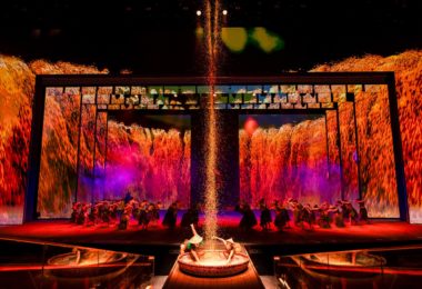 10.000 giờ tập luyện phía sau show ‘Đất nước thiên hùng ca’